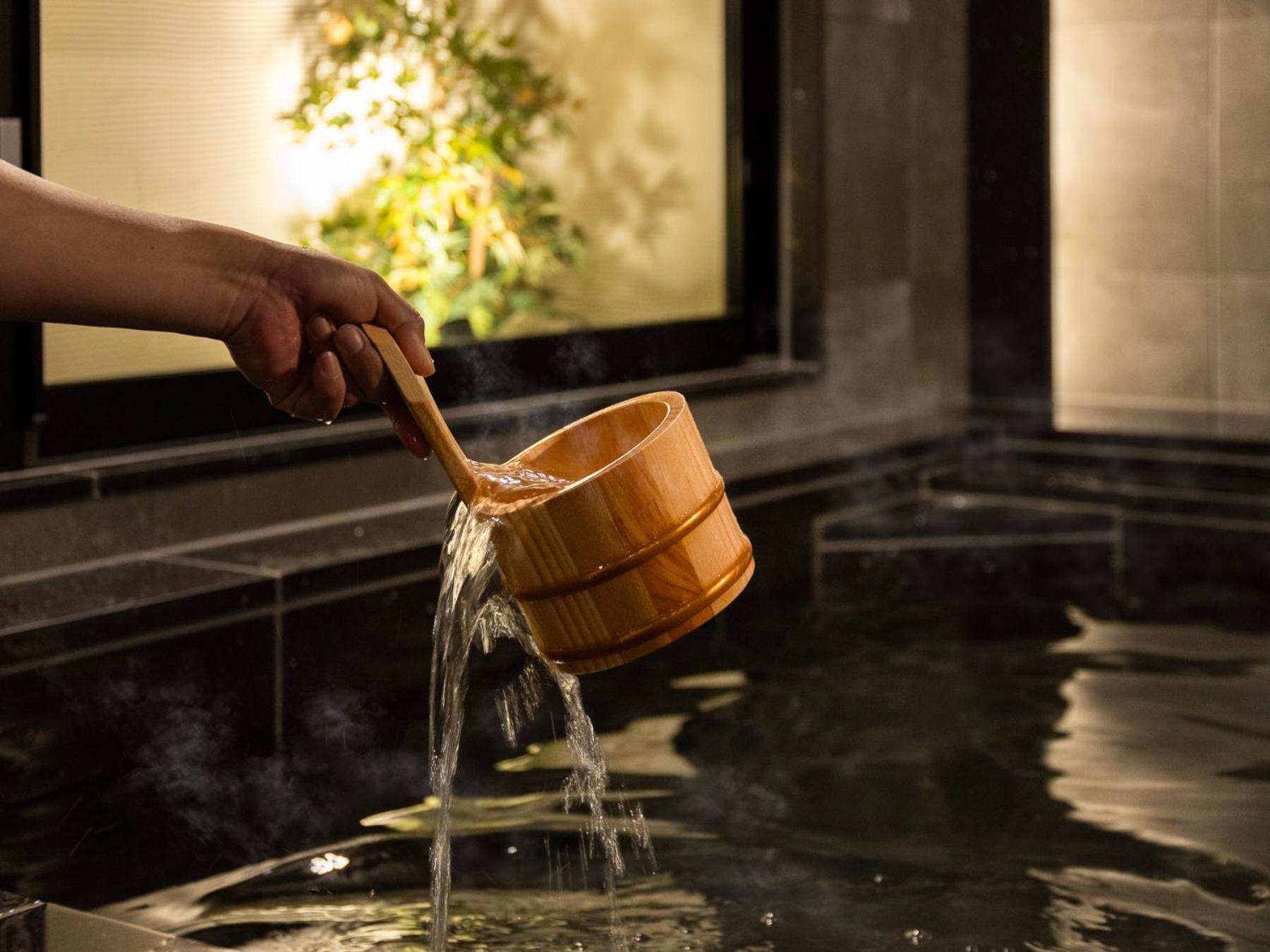 Super Hotel JR Ikebukuro Nishiguchi Tokyo Bagian luar foto