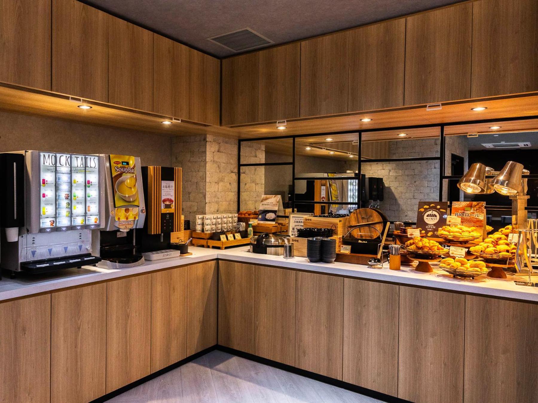 Super Hotel JR Ikebukuro Nishiguchi Tokyo Bagian luar foto